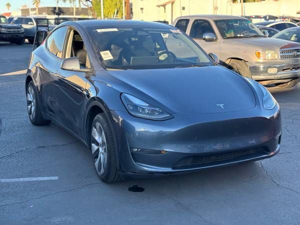 2023 Tesla Model Y RWD