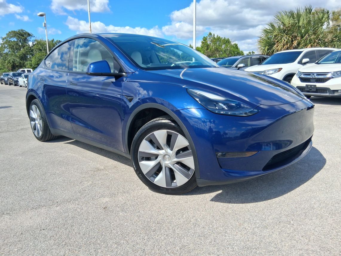 2023 Tesla Model Y Standard Sport Utility 4D