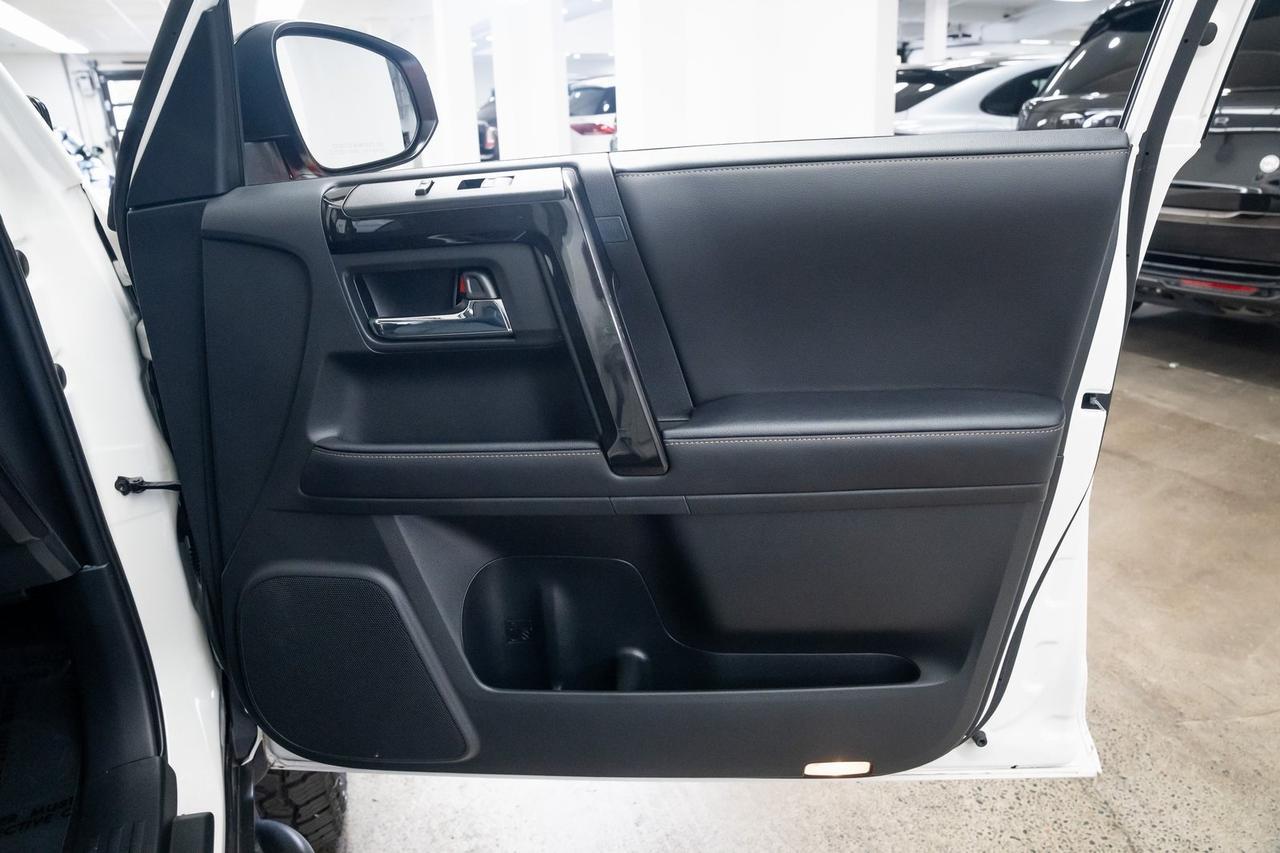 2023 Toyota 4Runner 40th Anniversary Special Edition 1 Owner Heated Seats Squadron Lights Portland OR
