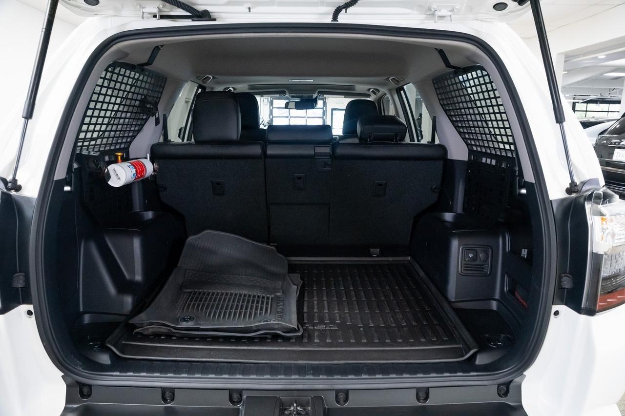 2023 Toyota 4Runner 40th Anniversary Special Edition 1 Owner Heated Seats Squadron Lights Portland OR