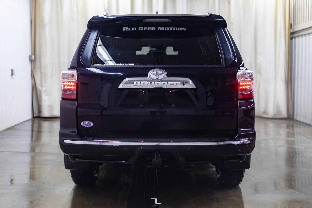 2023 Toyota 4Runner 4x4 Limited Leather Roof Nav BCam Red Deer AB