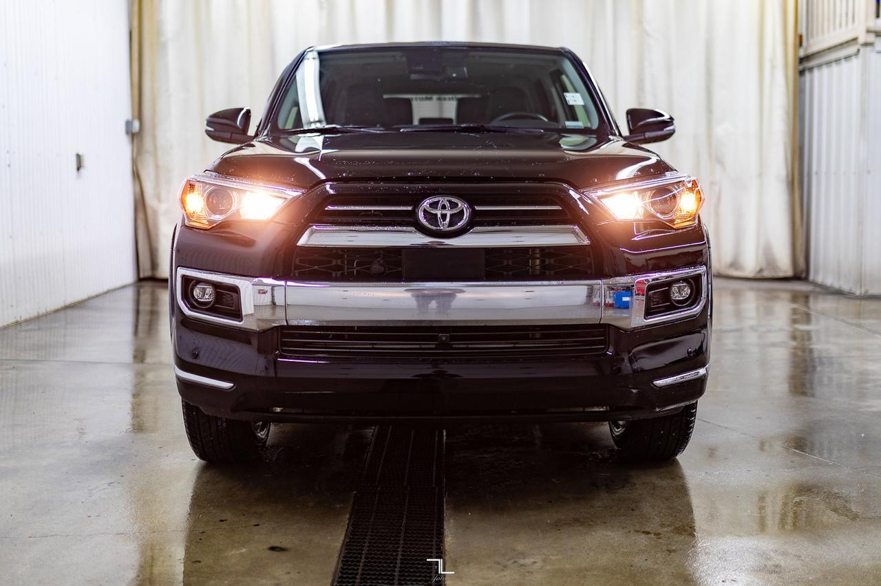 2023 Toyota 4Runner 4x4 Limited Leather Roof Nav BCam Red Deer AB