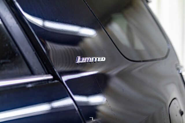 2023 Toyota 4Runner 4x4 Limited Leather Roof Nav BCam Red Deer AB