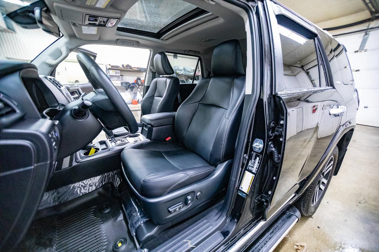 2023 Toyota 4Runner 4x4 Limited Leather Roof Nav BCam Red Deer AB