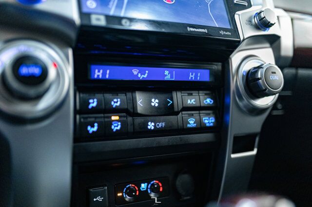 2023 Toyota 4Runner 4x4 Limited Leather Roof Nav BCam Red Deer AB