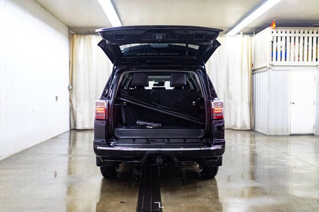 2023 Toyota 4Runner 4x4 Limited Leather Roof Nav BCam Red Deer AB