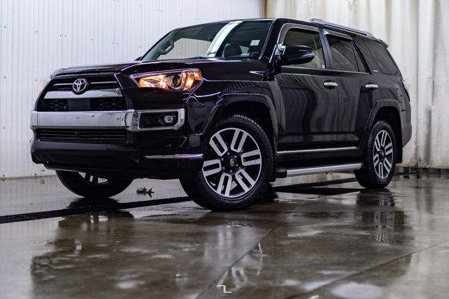 2023 Toyota 4Runner 4x4 Limited Leather Roof Nav BCam Red Deer AB