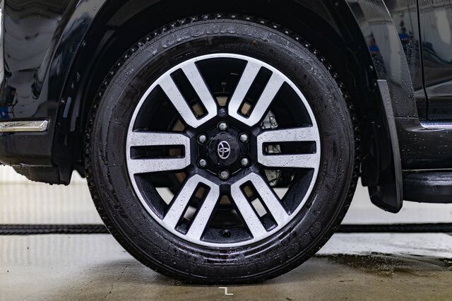 2023 Toyota 4Runner 4x4 Limited Leather Roof Nav BCam Red Deer AB