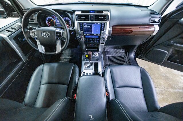 2023 Toyota 4Runner 4x4 Limited Leather Roof Nav BCam Red Deer AB