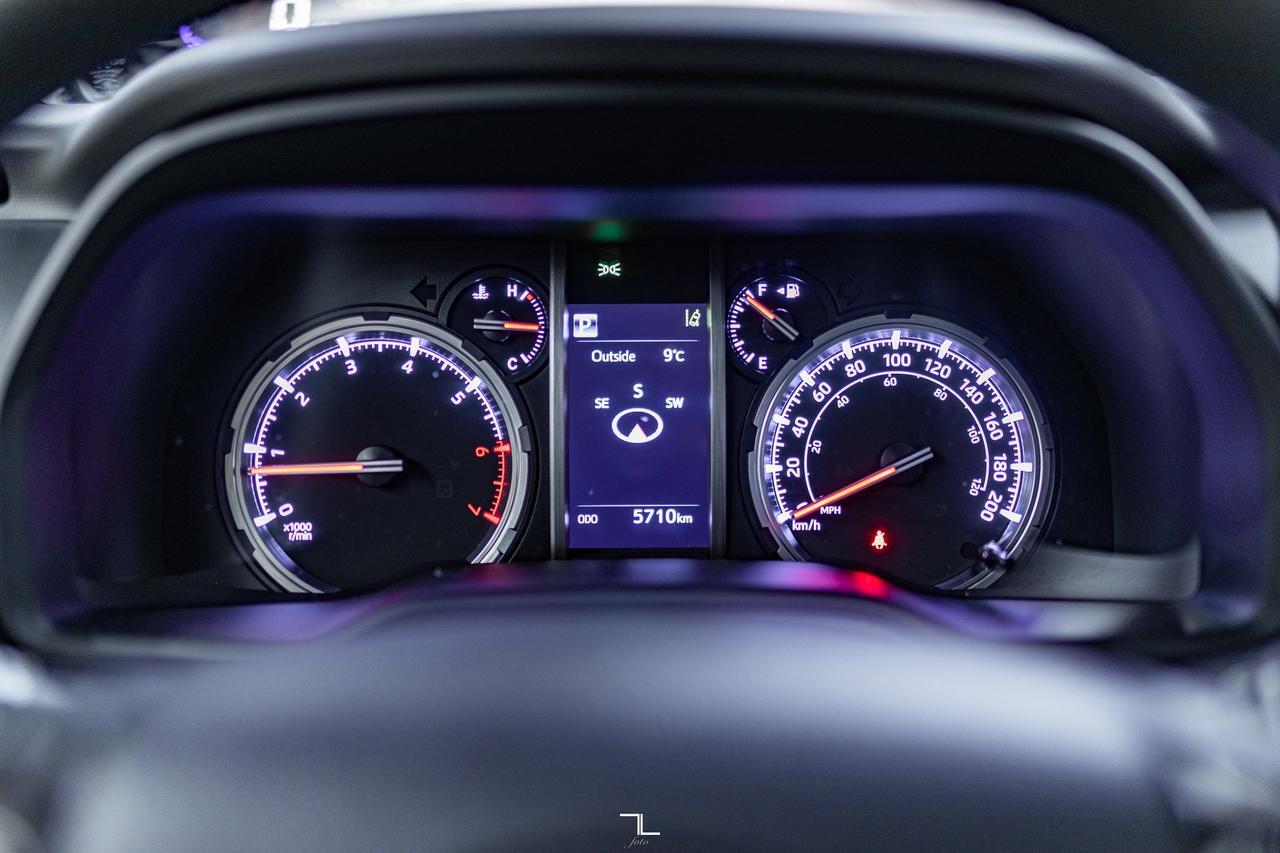 2023 Toyota 4Runner 4x4 TRD Off Road Leather Roof Nav BCam Red Deer AB