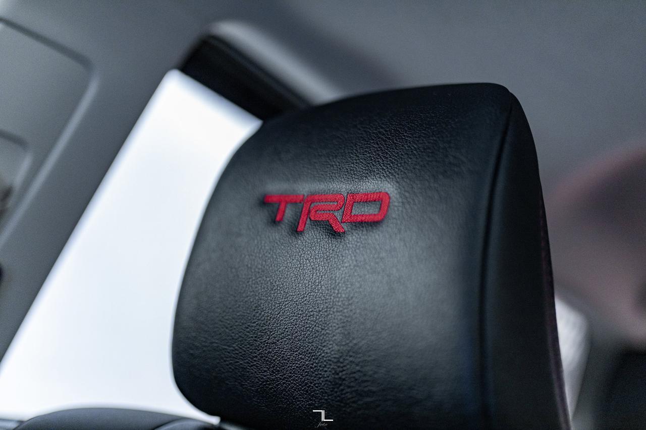 2023 Toyota 4Runner 4x4 TRD Off Road Leather Roof Nav BCam Red Deer AB