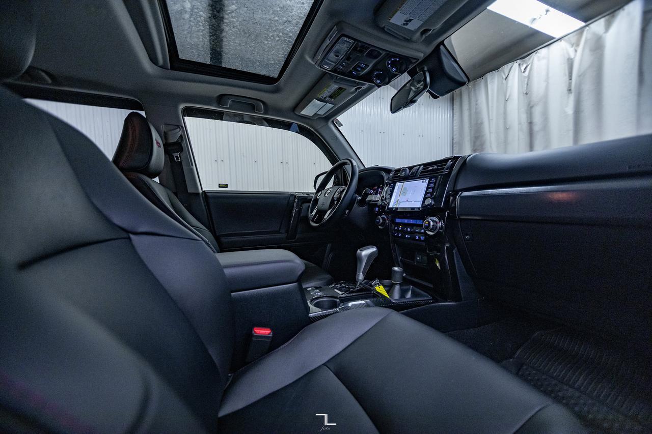 2023 Toyota 4Runner 4x4 TRD Off Road Leather Roof Nav BCam Red Deer AB