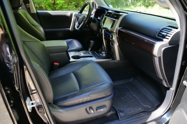 2023 Toyota 4Runner Limited 4WD / Adaptive Cruise / Cooled Seats! High Point NC