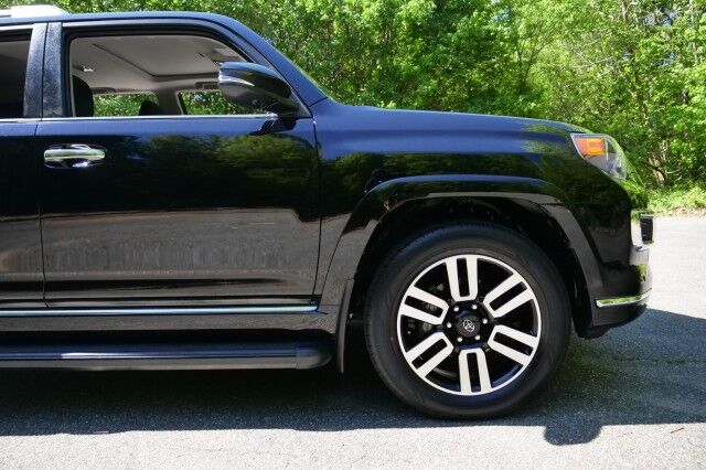 2023 Toyota 4Runner Limited 4WD / Adaptive Cruise / Cooled Seats! High Point NC