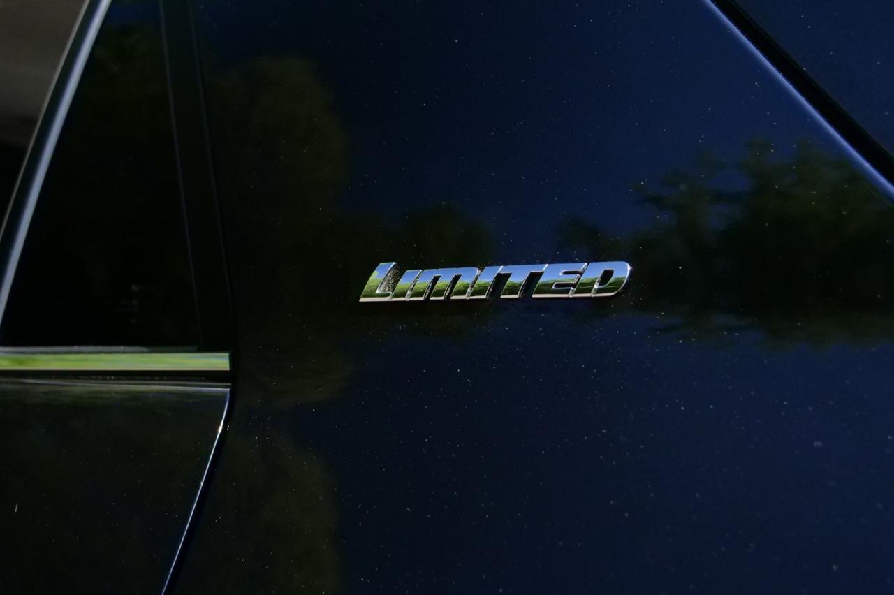 2023 Toyota 4Runner Limited 4WD / Adaptive Cruise / Cooled Seats! Lincolnton NC