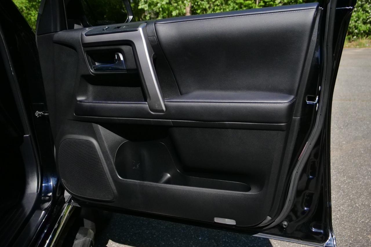 2023 Toyota 4Runner Limited 4WD / Adaptive Cruise / Cooled Seats! Lincolnton NC