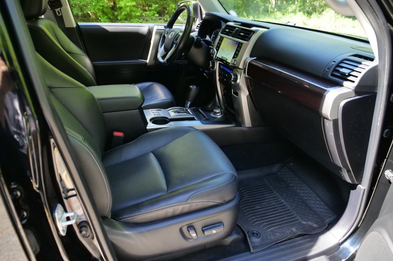 2023 Toyota 4Runner Limited 4WD / Adaptive Cruise / Cooled Seats! Lincolnton NC