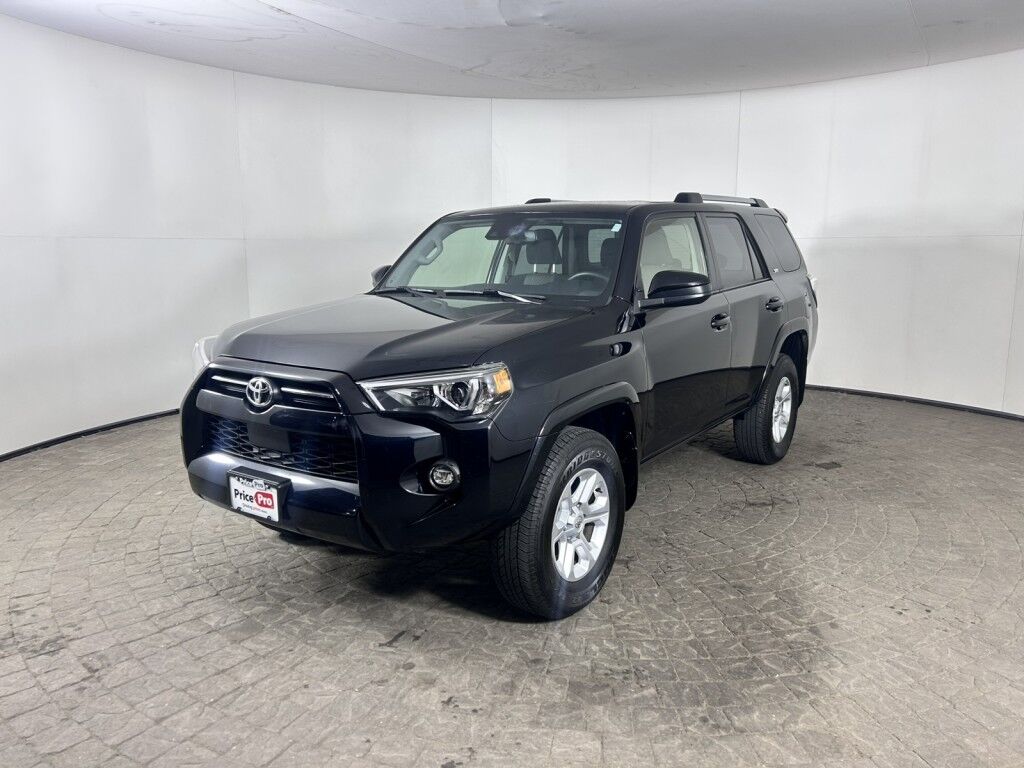 2023 Toyota 4Runner SR5 4WD w/Nav/Premium Audio Maumee OH