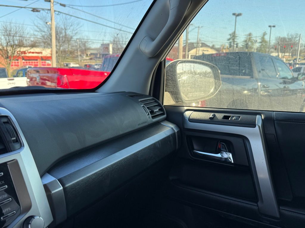 2023 Toyota 4Runner SR5 Crestwood KY