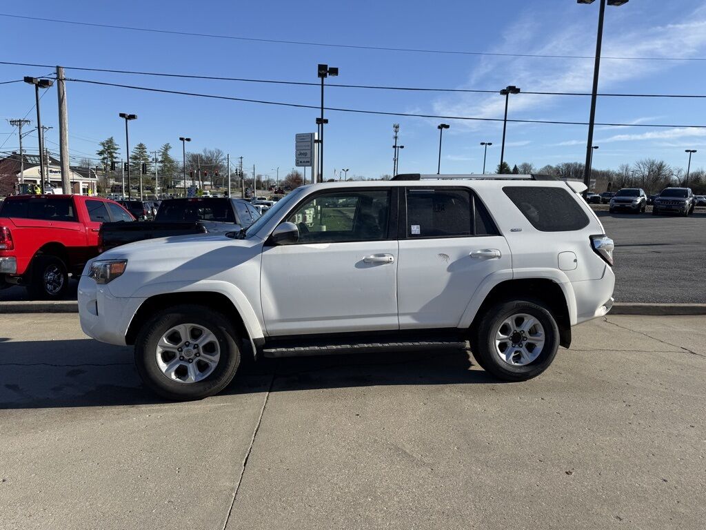 2023 Toyota 4Runner SR5 Crestwood KY