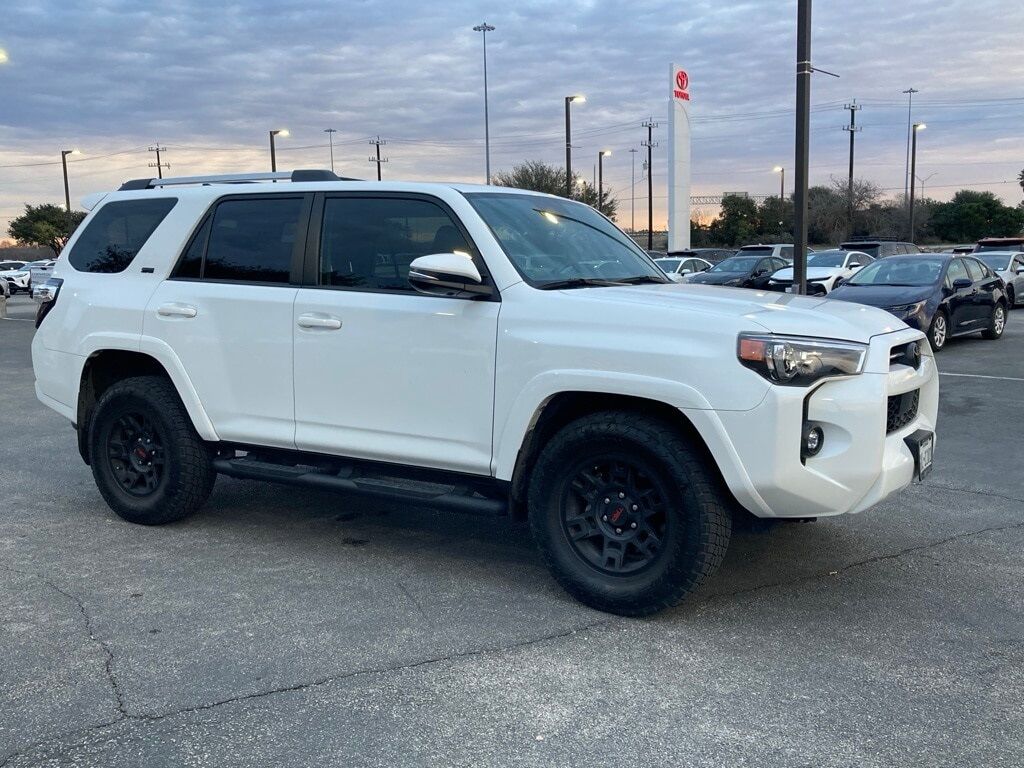 2023 Toyota 4Runner SR5 Premium