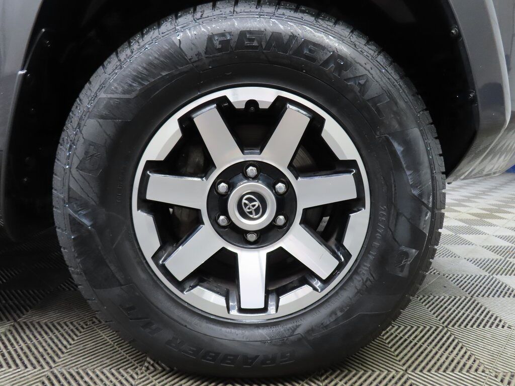 2023 Toyota 4Runner TRD Off-Road Premium 4WD Fond du Lac WI