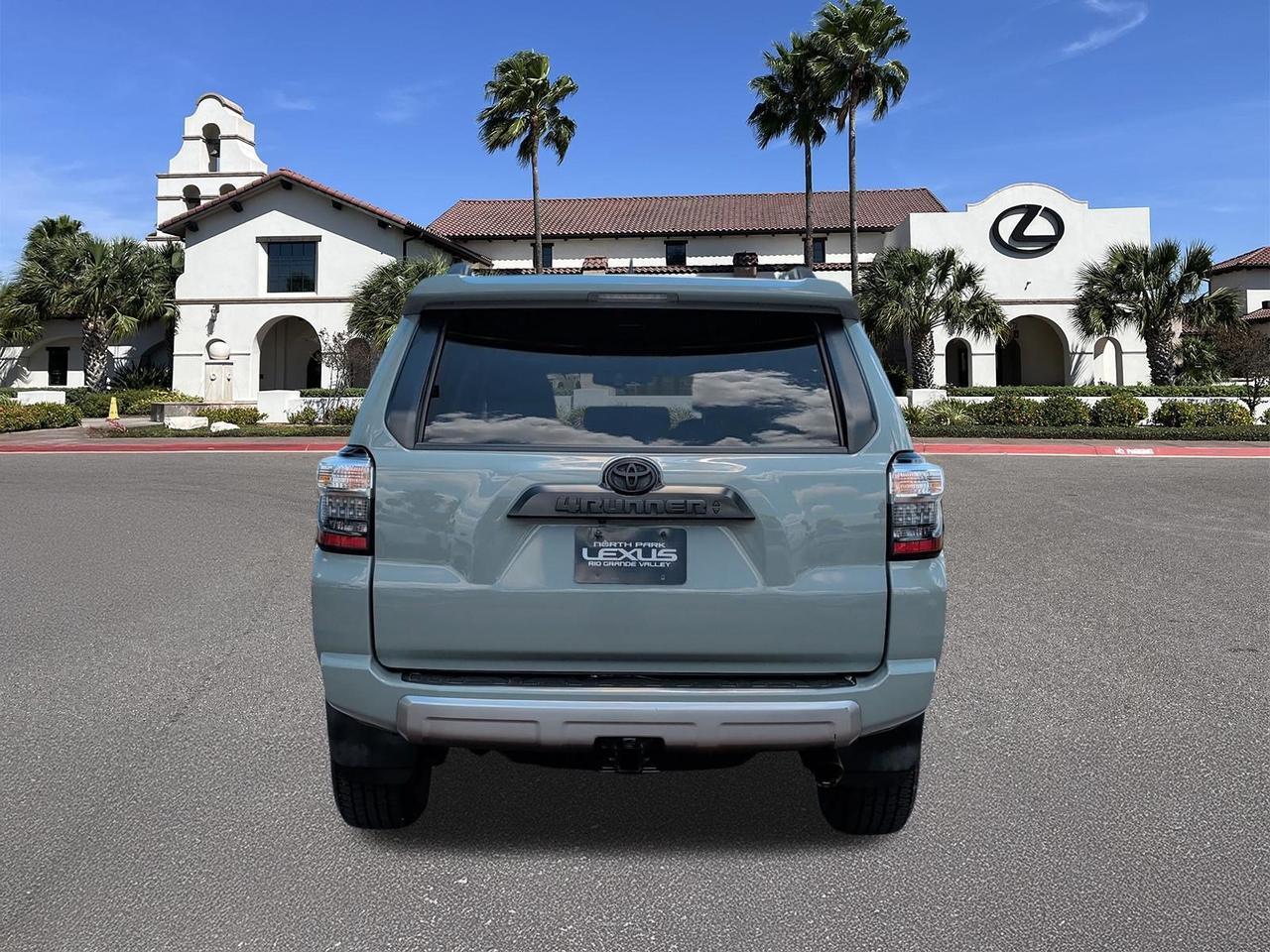 2023 Toyota 4Runner TRD Off Road