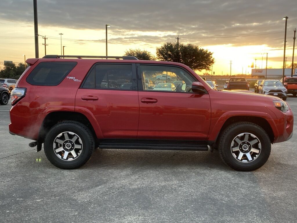 2023 Toyota 4Runner TRD Off-Road