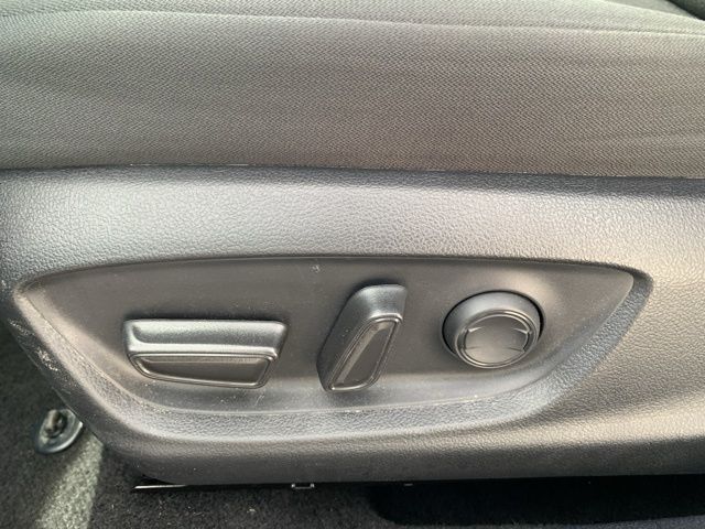 2023 Toyota Camry Hybrid LE Raleigh NC