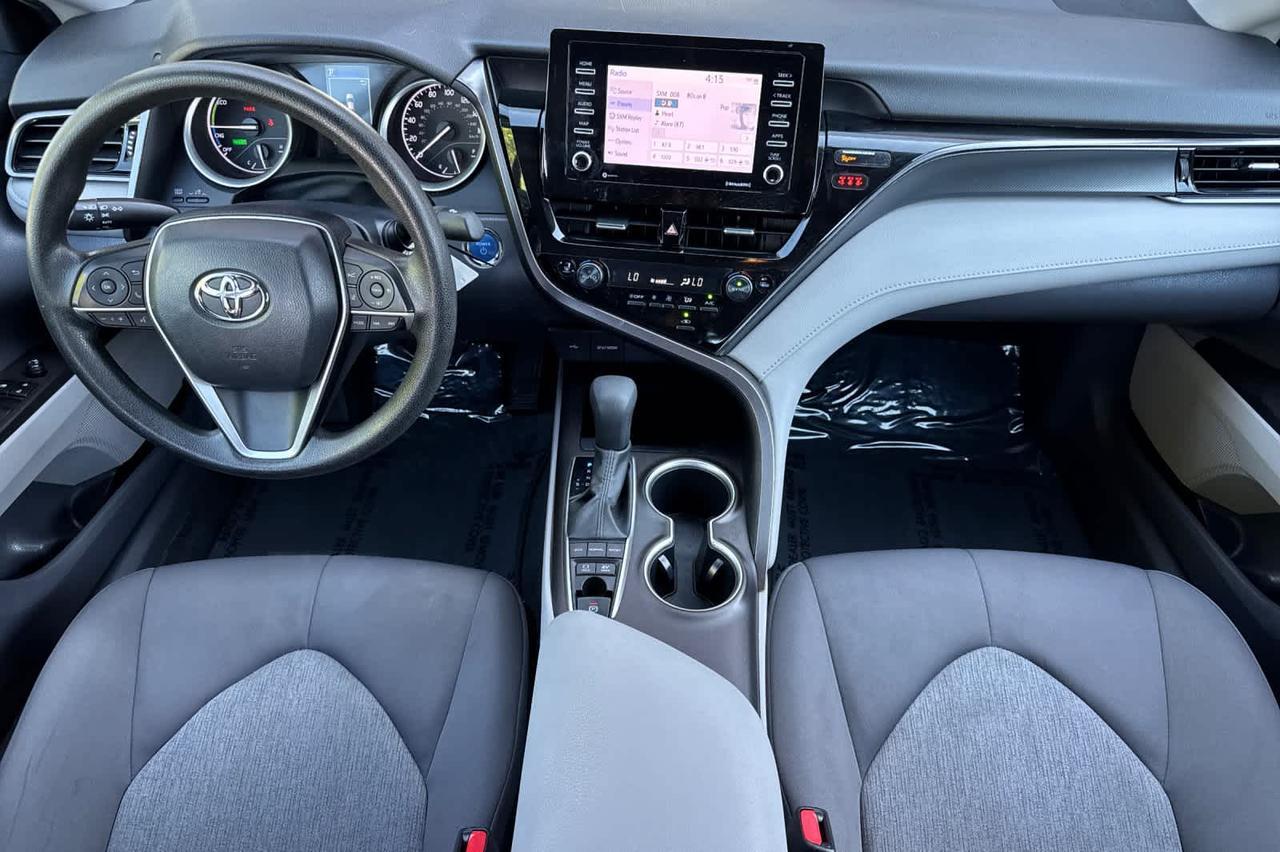 2023 Toyota Camry Hybrid LE