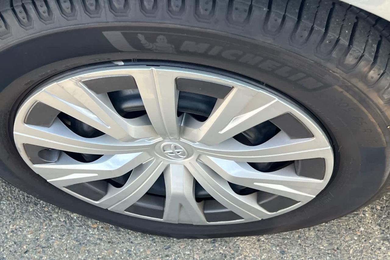 2023 Toyota Camry Hybrid LE Roseville CA