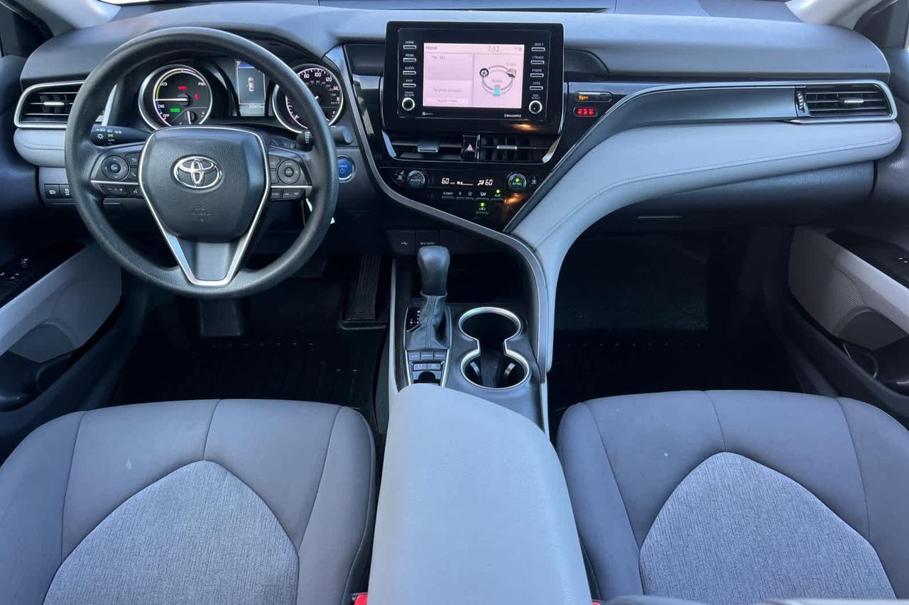 2023 Toyota Camry Hybrid LE