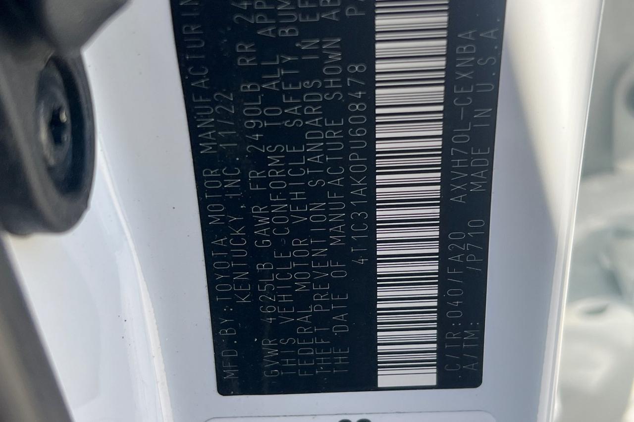 2023 Toyota Camry Hybrid LE Ontario OR
