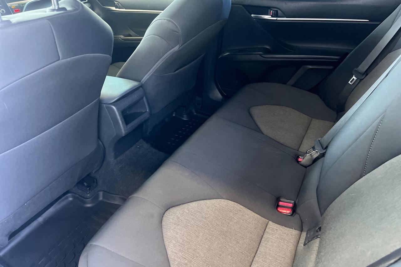 2023 Toyota Camry Hybrid LE Ontario OR