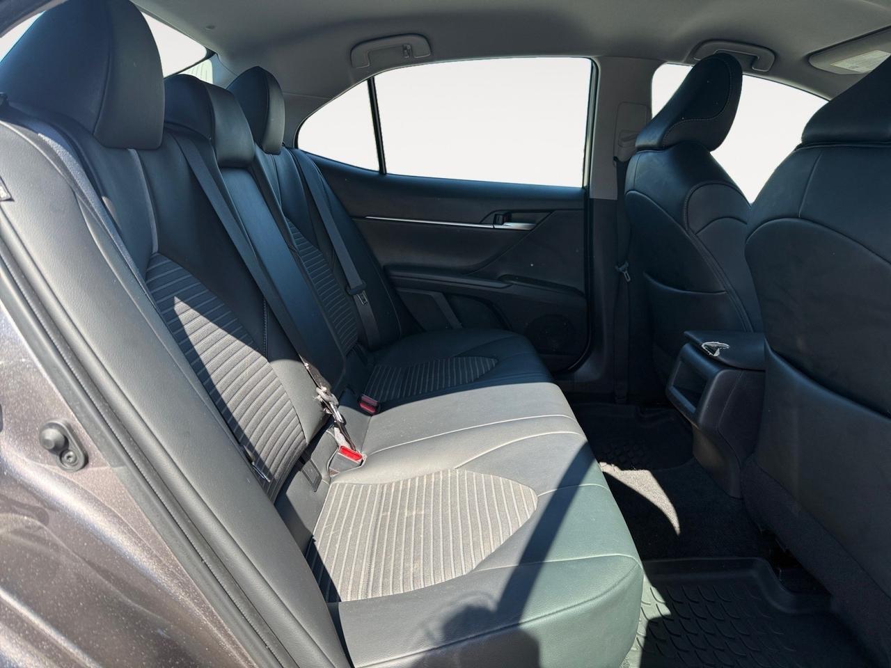 2023 Toyota Camry Hybrid SE Nightshade, APPLE CARPLAY/ANDROID AUTO, POWER MIRRORS, BACKUP CAMERA, AUTOMATIC HEADLIGHTS, KEYLESS ENTRY, ONLY 1 OWNER, CLEAN CARFAX, SUPER CLEAN, ELECTRIC WHEN YOU WANT IT, GAS WHEN YOU NEED IT! Norfolk VA