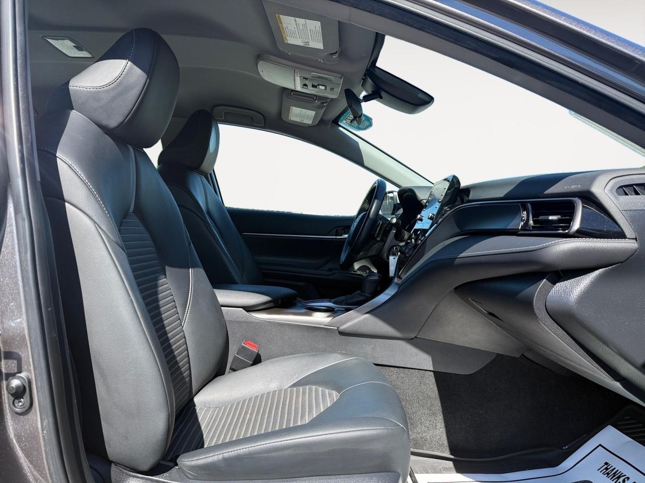 2023 Toyota Camry Hybrid SE Nightshade, APPLE CARPLAY/ANDROID AUTO, POWER MIRRORS, BACKUP CAMERA, AUTOMATIC HEADLIGHTS, KEYLESS ENTRY, ONLY 1 OWNER, CLEAN CARFAX, SUPER CLEAN, ELECTRIC WHEN YOU WANT IT, GAS WHEN YOU NEED IT! Norfolk VA