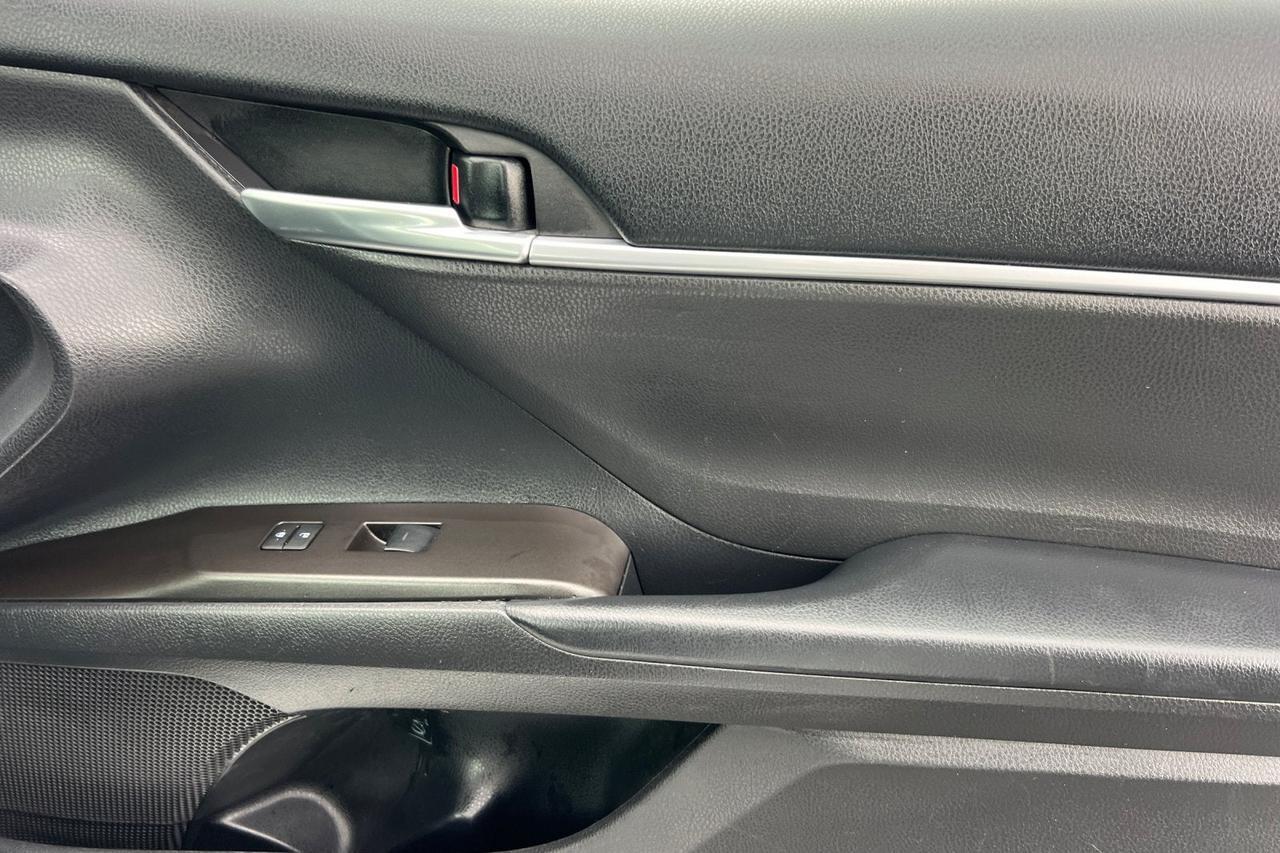2023 Toyota Camry Hybrid SE Nightshade Roseville CA