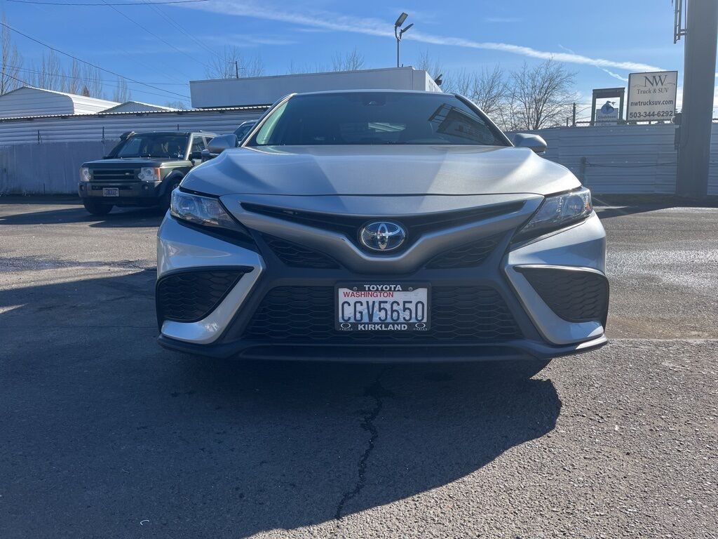 2023 Toyota Camry Hybrid SE Milwaukie OR