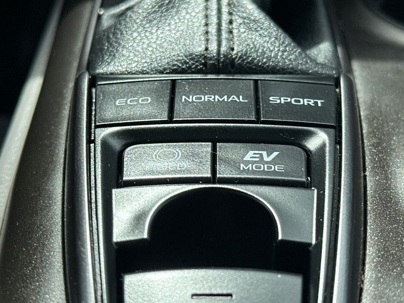 2023 Toyota Camry Hybrid SE Worcester MA