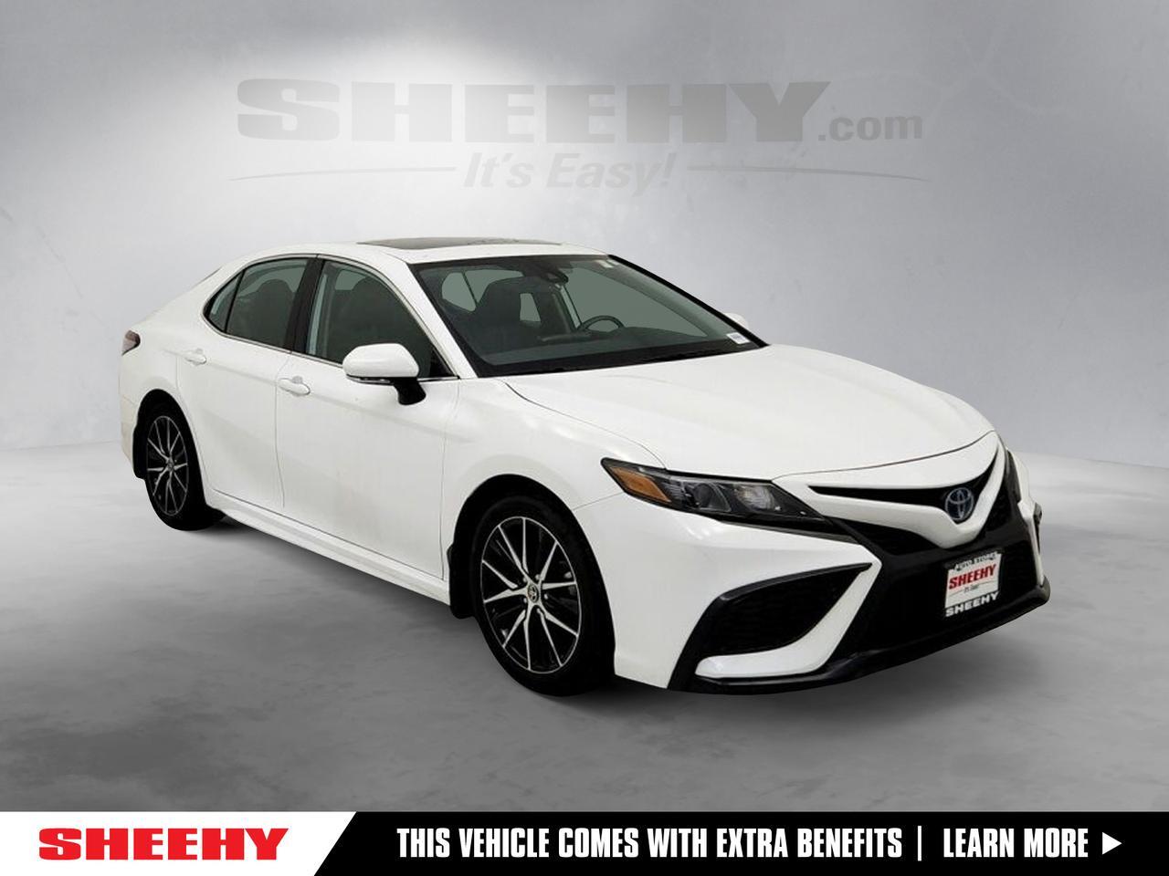 2023 Toyota Camry Hybrid SE