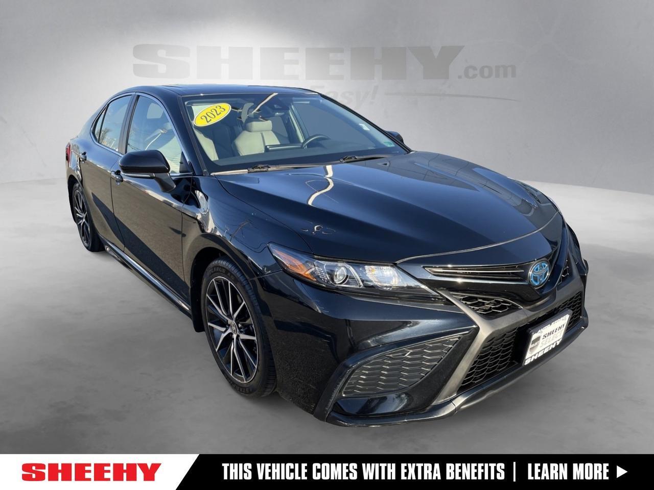 2023 Toyota Camry Hybrid SE