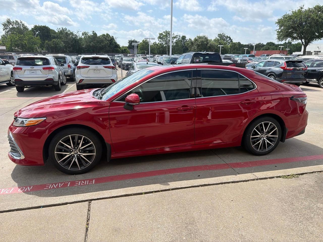 2023 Toyota Camry Hybrid XLE Hurst TX