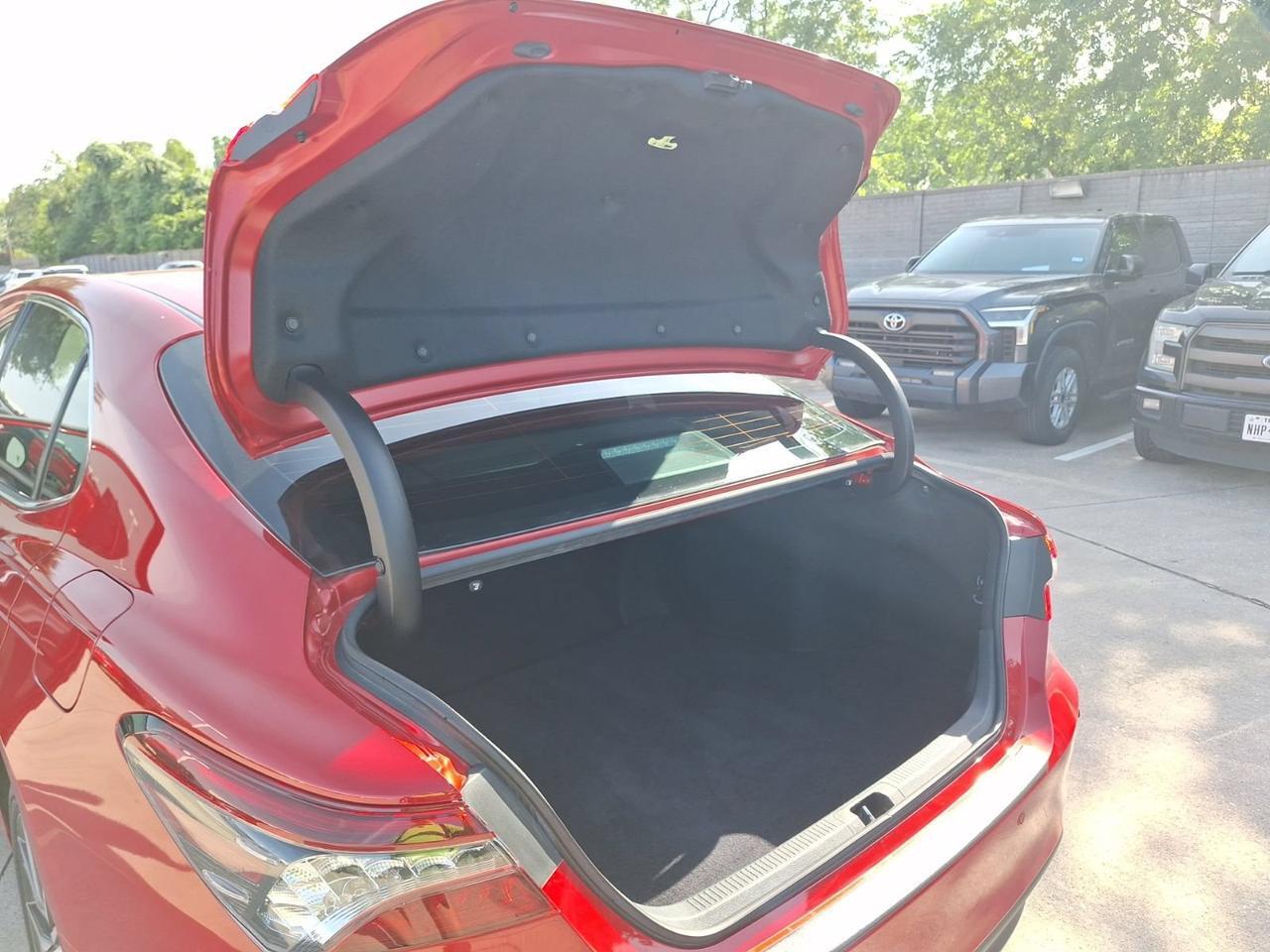 2023 Toyota Camry Hybrid XLE Hurst TX
