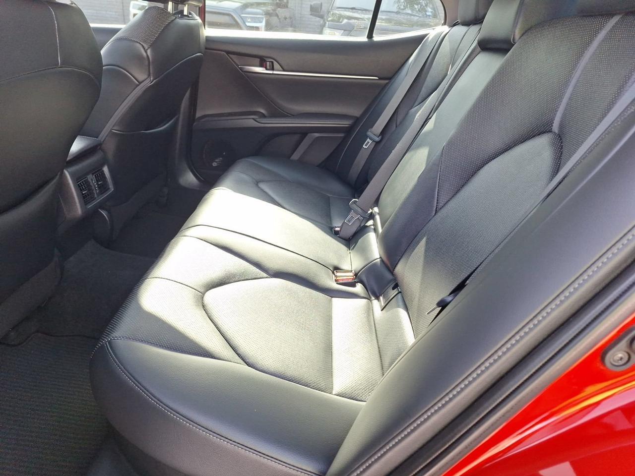 2023 Toyota Camry Hybrid XLE Hurst TX