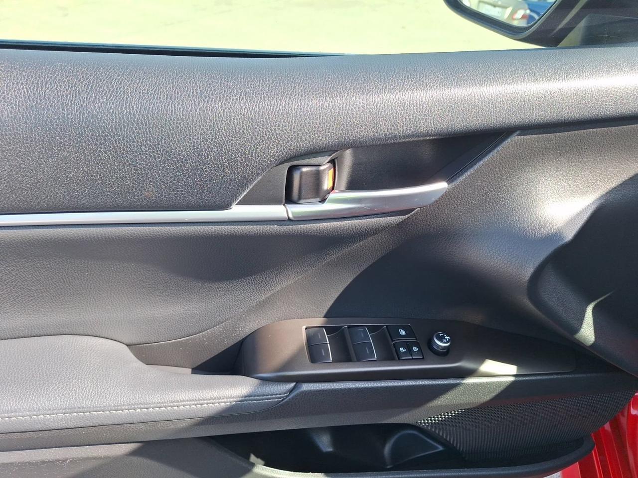 2023 Toyota Camry Hybrid XLE Hurst TX