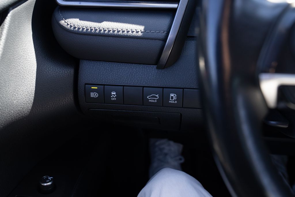 2023 Toyota Camry Hybrid XLE Milwaukie OR