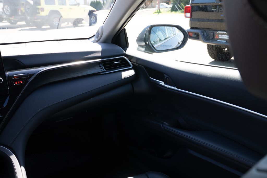 2023 Toyota Camry Hybrid XLE Milwaukie OR
