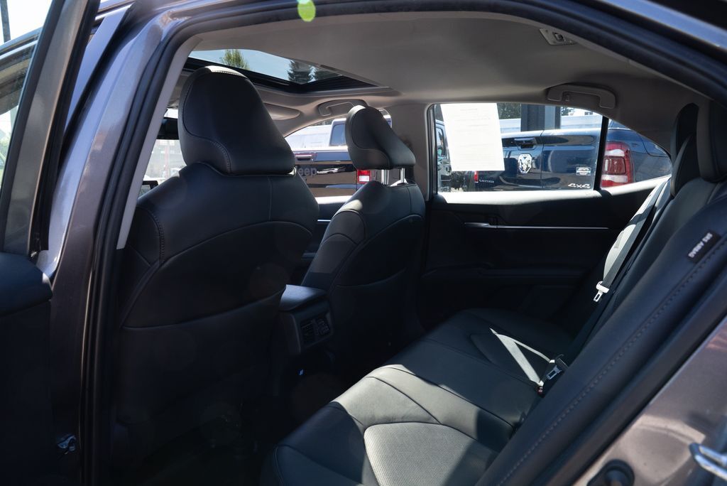 2023 Toyota Camry Hybrid XLE Milwaukie OR