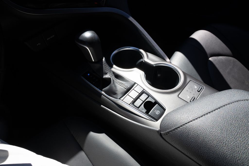 2023 Toyota Camry Hybrid XLE Milwaukie OR