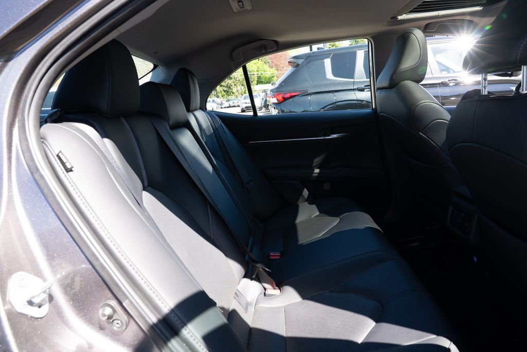 2023 Toyota Camry Hybrid XLE Milwaukie OR